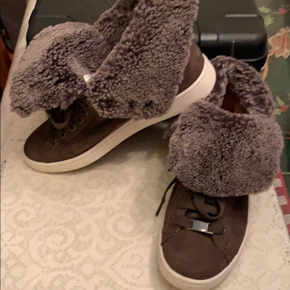 UGG Brown Shearling-Lined Women’s Sneakers